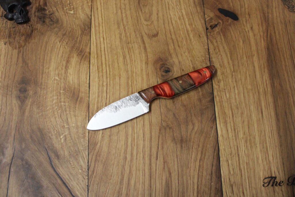 Rostfreier_Stahl_Gemüsemesser_braun-rot_gestreift (3)