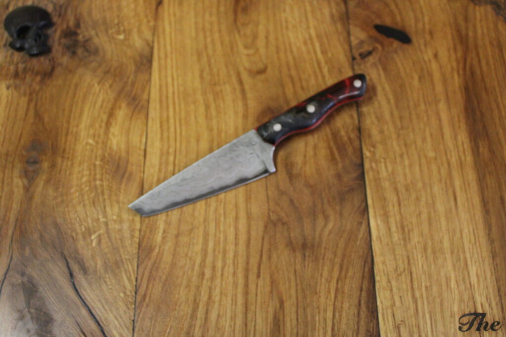 Tirpitz_Damast_Messer_schwarz-rot_Lederscheide (2)