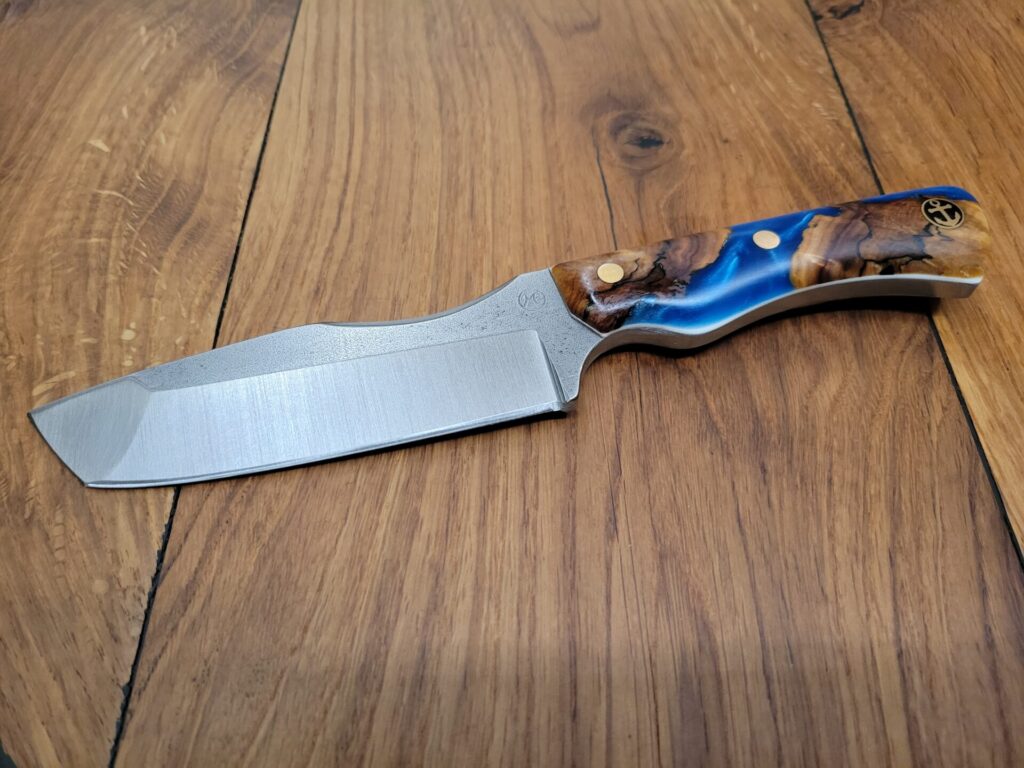 B0024_Tanto (2)